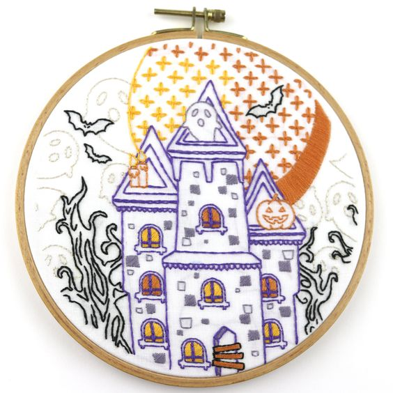 halloween embroidery hoop design